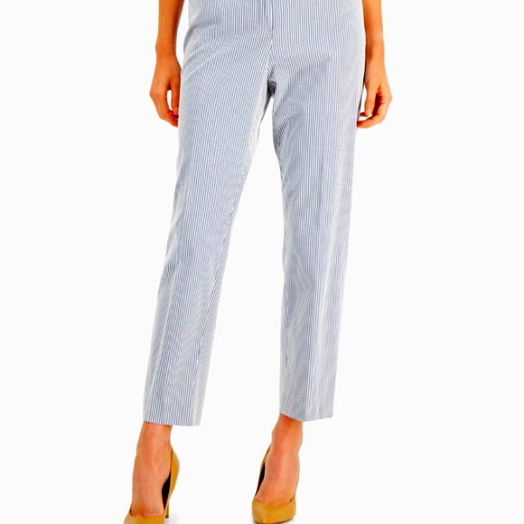 Lane Bryant Striped Cuffed  Blue & White Nautical Pants Size 18 - Picture 1 of 12